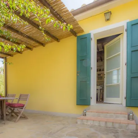 Valle Di Lazzaro Farkas Vakantieboerderij *