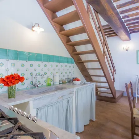 Valle Di Lazzaro Farkas Agroturismo *